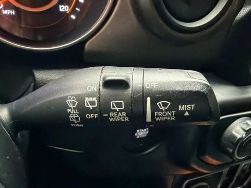 Used 2020 Jeep Wrangler Unlimited Sport S AWD/4WD image 13