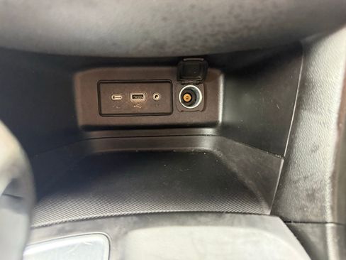 Used 2022 Chevrolet Equinox LT FWD image 21