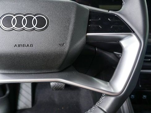 New 2025 Audi Q5 Premium Plus image 11