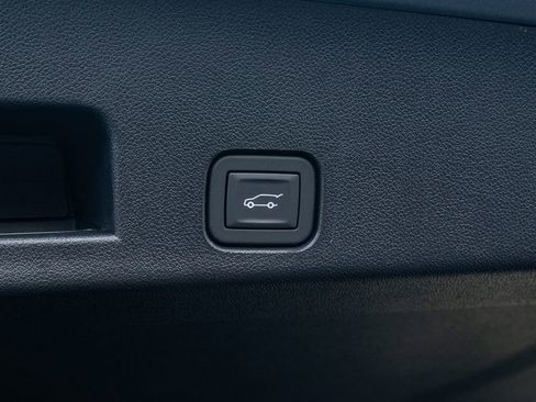 New 2026 Chevrolet Traverse LT w/ Midnight/Sport Edition image 39