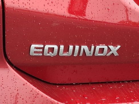 Used 2023 Chevrolet Equinox Premier AWD/4WD image 30