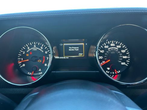 Used 2016 Ford Mustang GT Premium w/ GT Performance Package RWD image 16
