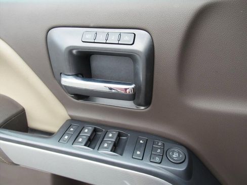 Used 2019 Chevrolet Silverado 2500 LTZ w/ Duramax Plus Package AWD/4WD image 19