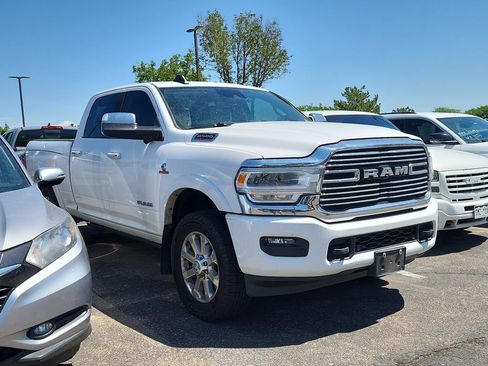Used 2020 RAM 2500 Laramie AWD/4WD image 1