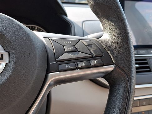 Used 2019 Nissan Altima 2.5 S FWD image 28