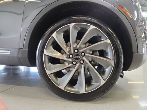 Used 2020 Lincoln Nautilus Reserve w/ Equipment Group 202A AWD/4WD image 28
