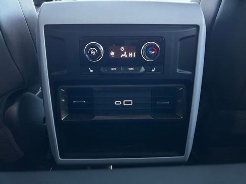 New 2024 GMC Hummer EV 2X w/ Extreme Off-Road Package image 30