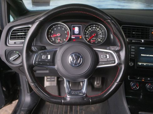 Used 2017 Volkswagen GTI Sport image 14