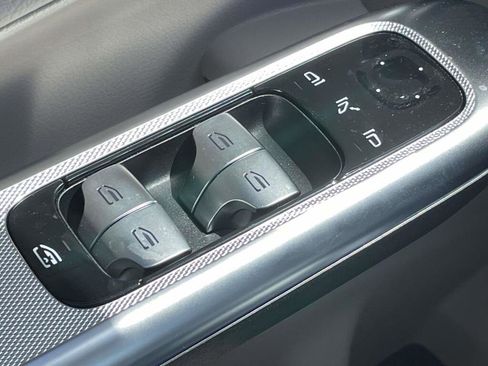 New 2026 Mercedes-Benz GLC 300 4MATIC image 33