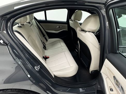 Used 2023 BMW 330i xDrive Sedan w/ Premium Package image 16