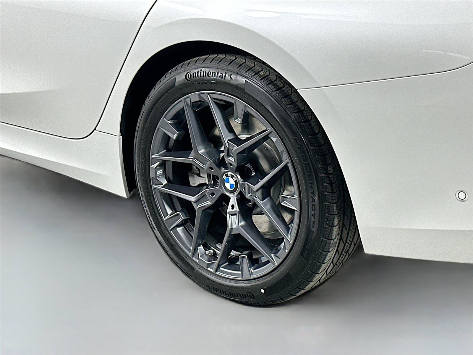 New 2025 BMW 330i Sedan w/ Premium Package RWD image 16
