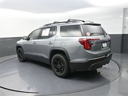 Used 2023 GMC Acadia AT4 w/ Technology Package image 5