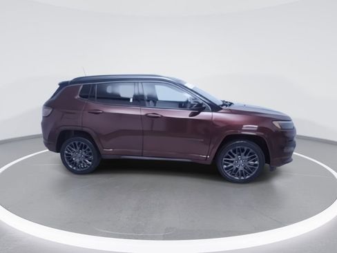 Used 2022 Jeep Compass High Altitude AWD/4WD image 9
