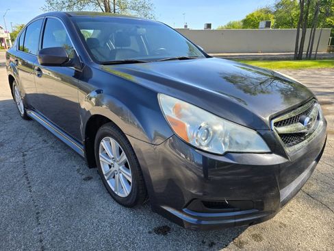 Used 2011 Subaru Legacy 2.5i Premium w/ All-Weather Pkg AWD/4WD image 2