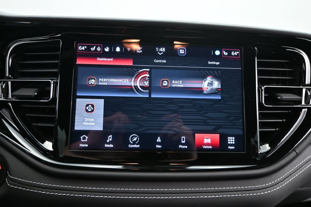Used 2026 Dodge Durango SRT Hellcat w/ Premium Group AWD/4WD image 16