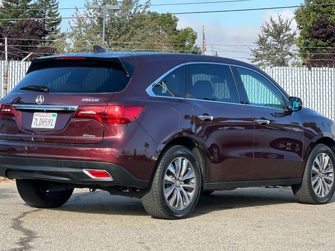 Used 2016 Acura MDX w/ Technology Package AWD/4WD image 3