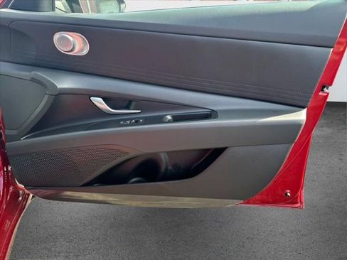 New 2025 Hyundai Elantra Blue image 15