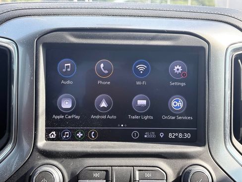 Used 2021 Chevrolet Silverado 1500 LT Trail Boss w/ Bed Protection Package AWD/4WD image 9
