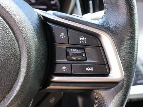 Used 2025 Subaru Outback Limited AWD/4WD image 31