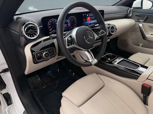 Certified 2026 Mercedes-Benz CLA 250 image 4