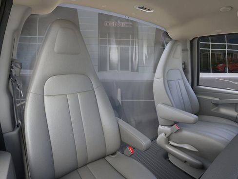 New 2025 GMC Savana 3500 w/ Power Convenience Package RWD image 16