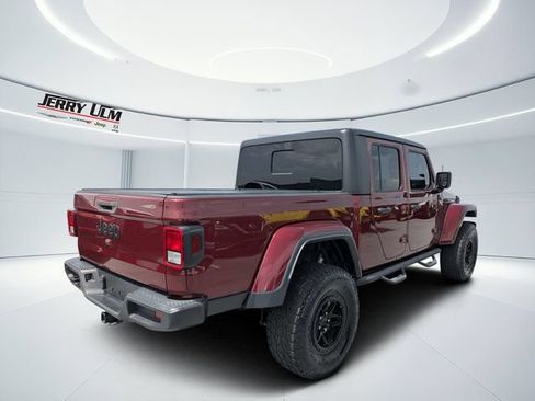 Used 2021 Jeep Gladiator Sport AWD/4WD image 3