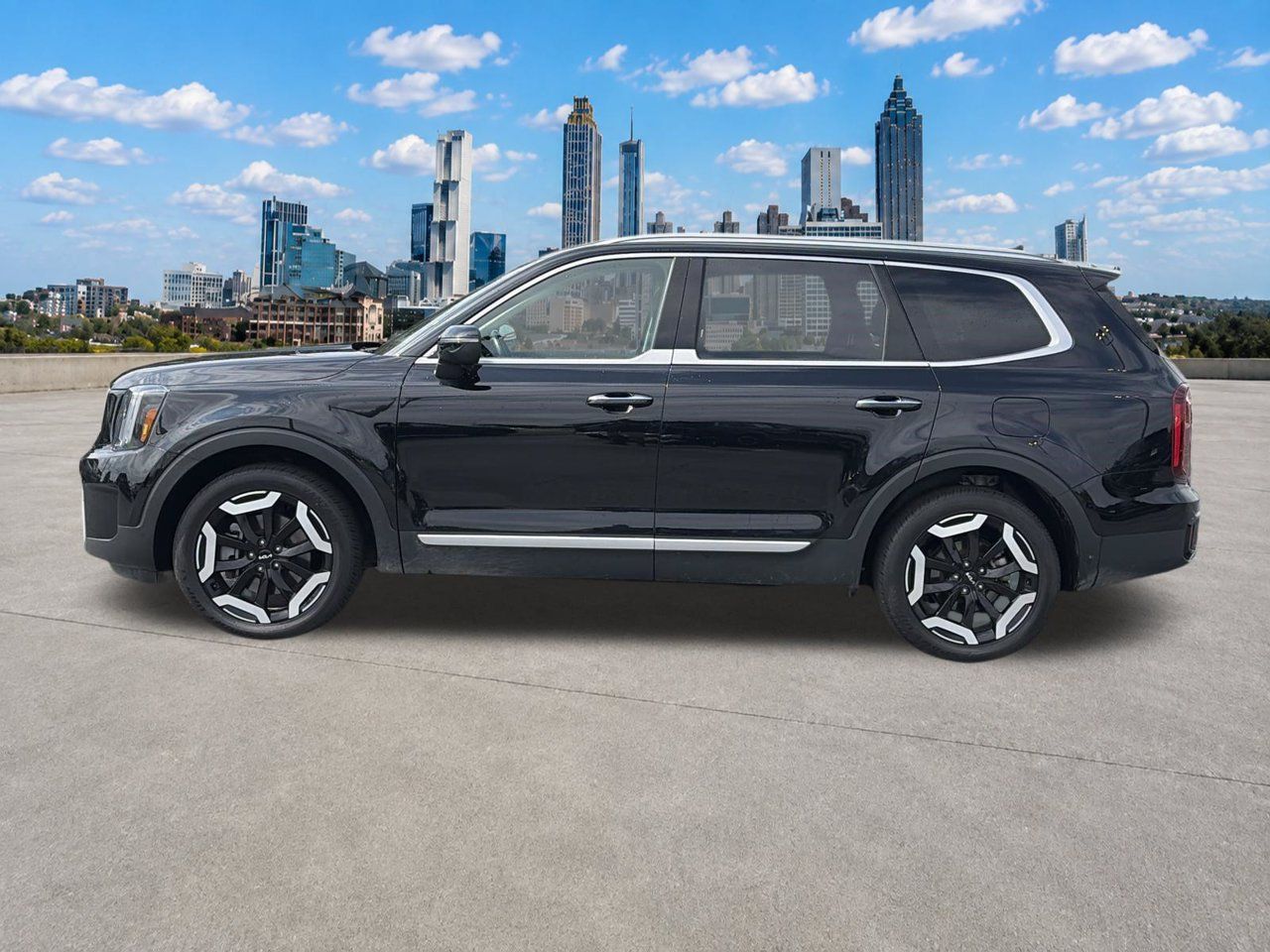 Used 2025 Kia Telluride S FWD image 25