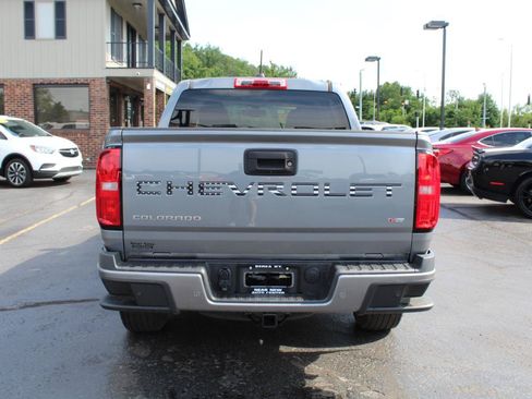 Used 2022 Chevrolet Colorado LT AWD/4WD image 6