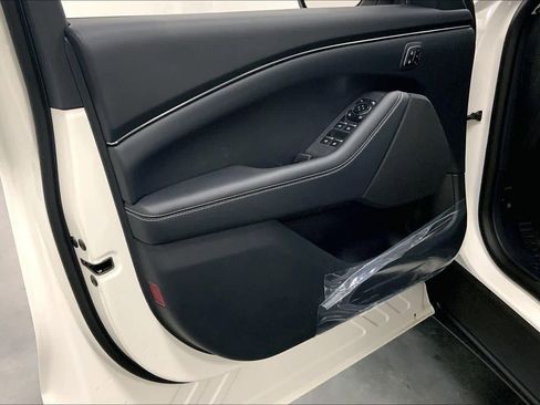 New 2026 Ford Mustang Mach-E Select w/ Comfort Package image 9