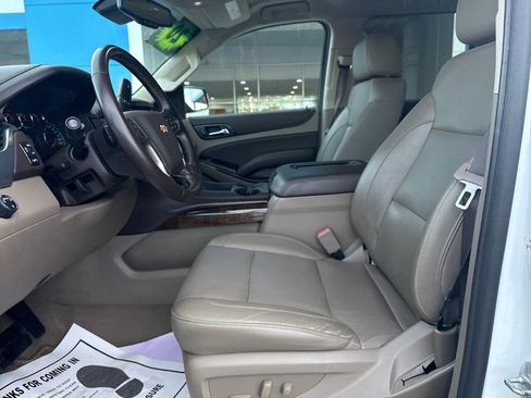 Used 2020 Chevrolet Tahoe LT image 11