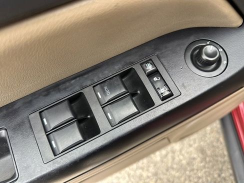 Used 2016 Jeep Patriot High Altitude image 16