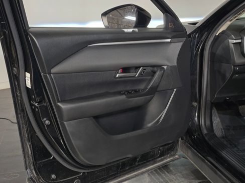 Used 2025 MAZDA CX-50 AWD 2.5 S w/ Preferred Package image 15