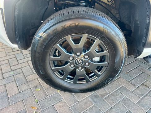 Used 2025 Toyota 4Runner SR5 image 10