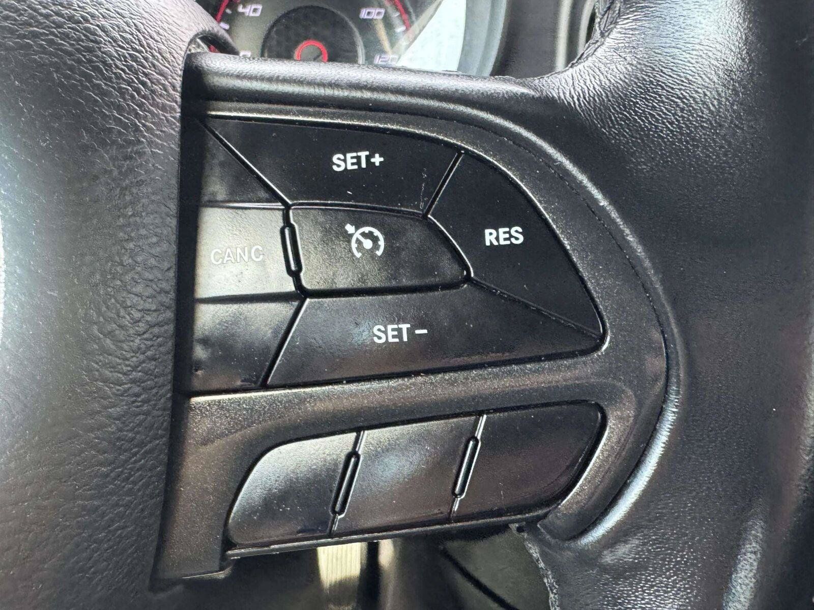 Used 2018 Dodge Charger SXT w/ Blacktop Package RWD image 23