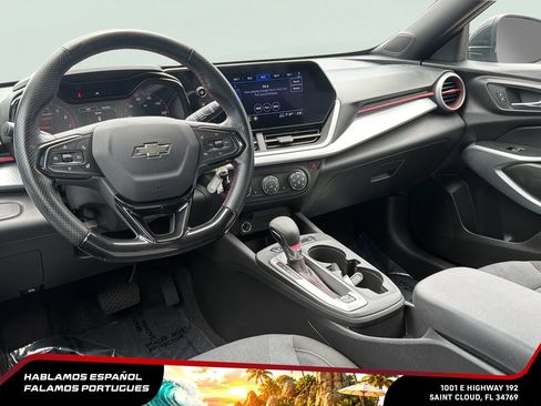 Used 2024 Chevrolet Trax RS w/ Driver Confidence Package FWD image 26