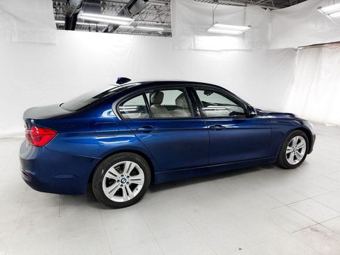 Used 2016 BMW 328i xDrive Sedan AWD/4WD image 7