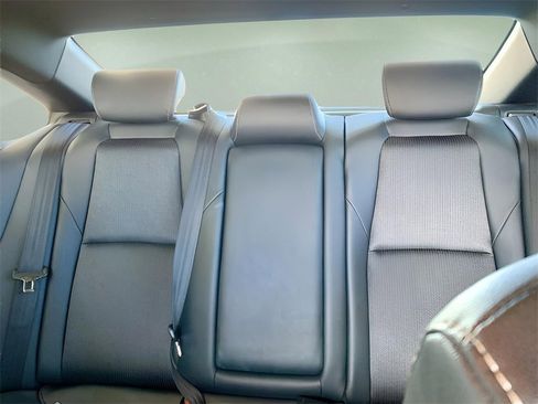 Used 2020 Honda Accord Sport image 36