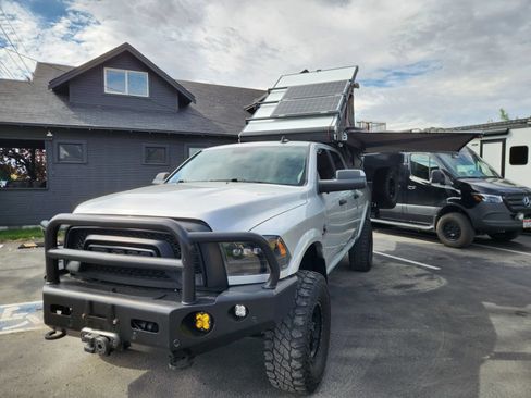 Used 2017 RAM 2500 Laramie AWD/4WD image 63