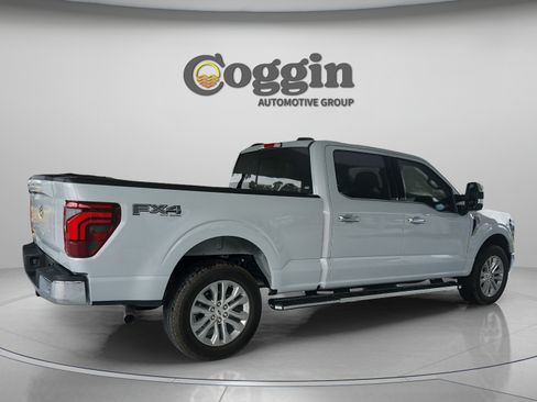 Used 2025 Ford F150 Lariat w/ Equipment Group 501A Mid AWD/4WD image 5