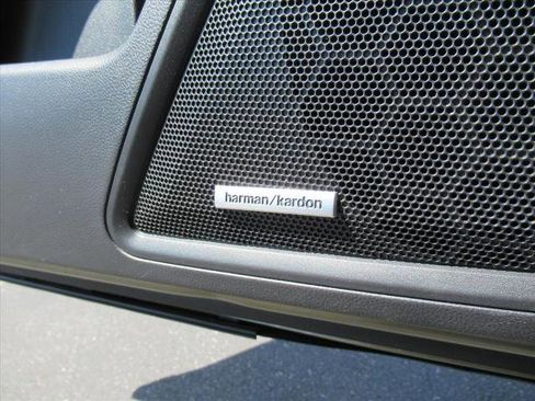 Used 2023 Subaru Outback Limited XT image 29