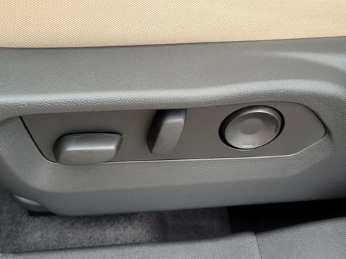New 2026 Buick Envision Preferred AWD/4WD image 25