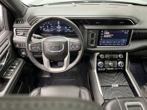 Certified 2023 GMC Yukon XL Denali AWD/4WD image 17