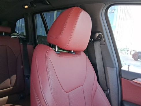Used 2024 BMW X3 sDrive30i w/ Convenience Package w/ZPA RWD image 17