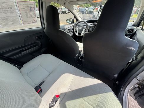 Used 2016 Toyota Prius C One FWD image 19