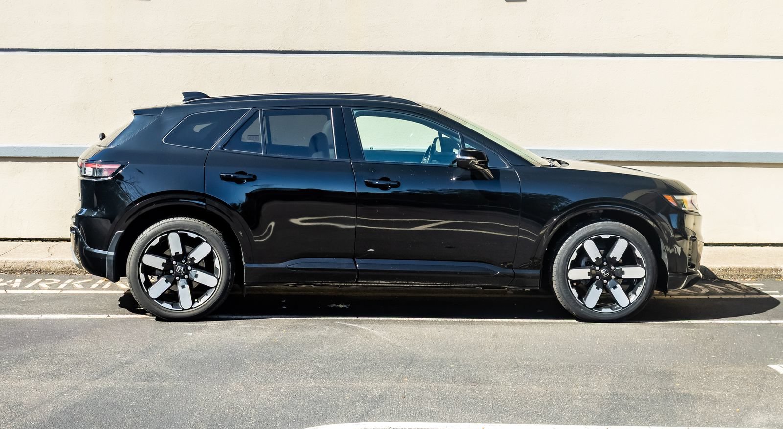 Used 2024 Honda Prologue Elite image 9