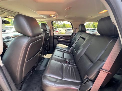 Used 2014 GMC Yukon Denali AWD/4WD image 22
