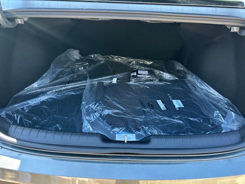 New 2026 Hyundai Elantra Sport FWD image 10