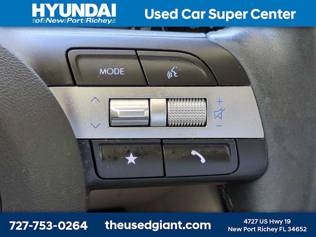 Certified 2025 Hyundai Tucson SEL FWD image 30