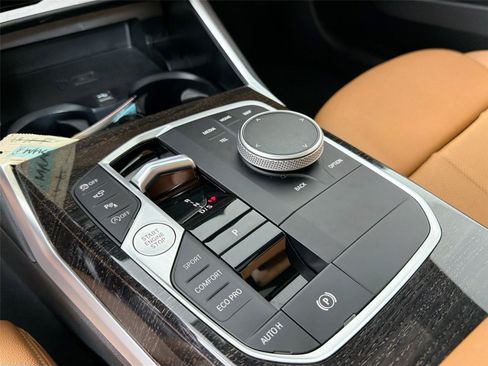 Certified 2023 BMW 330i Sedan w/ M Sport Package RWD image 16
