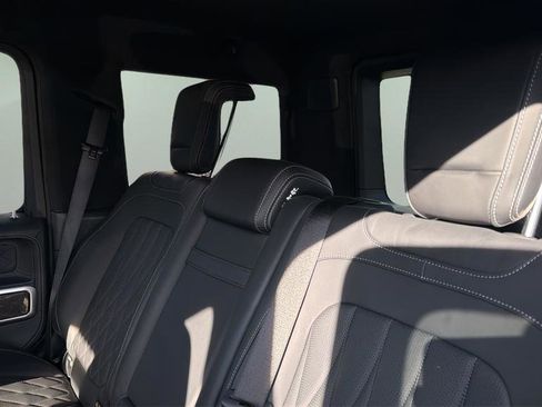 Used 2023 Mercedes-Benz G 550 image 24